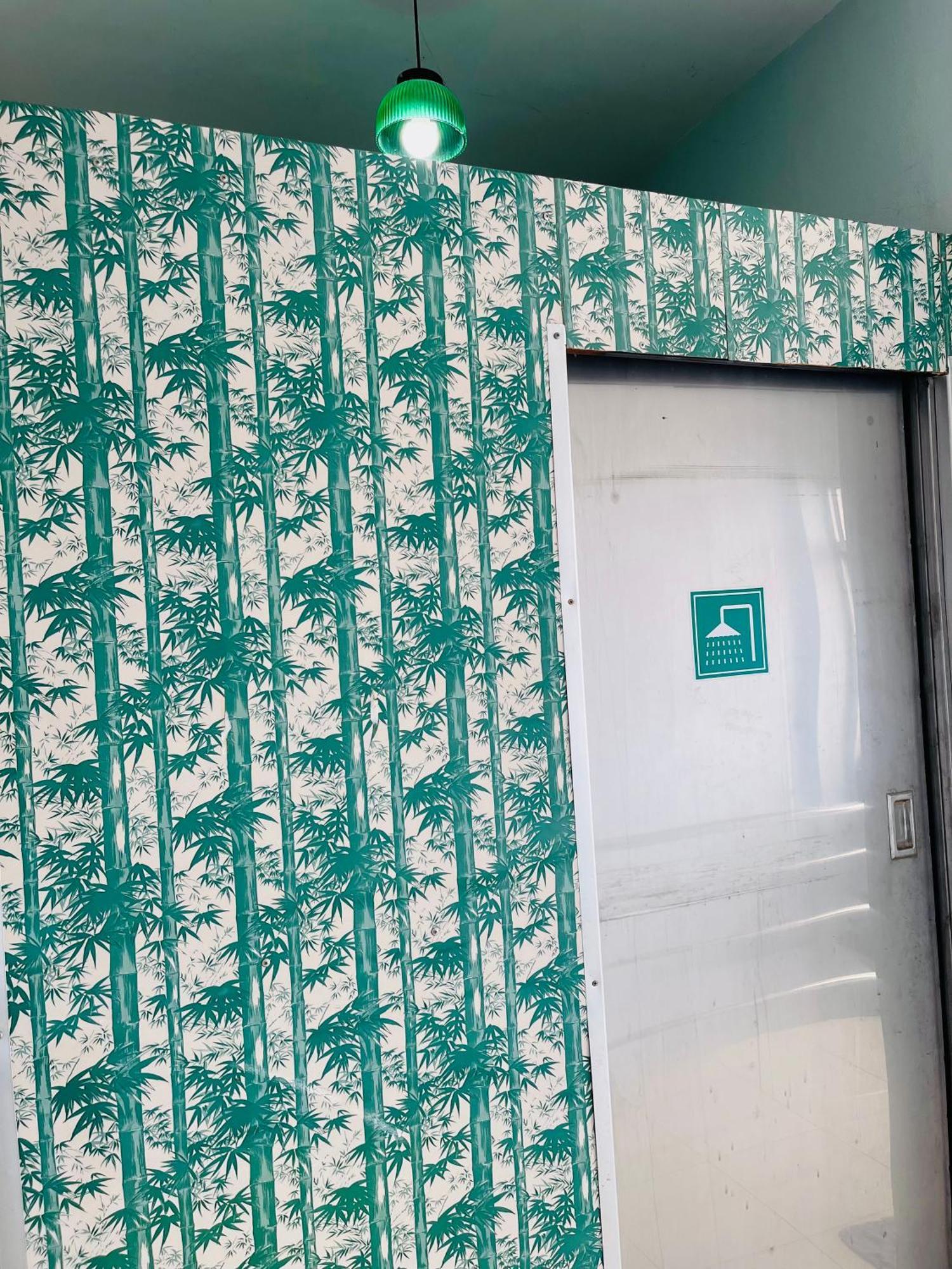 Patone Hostel Ayutthaya Eksteriør bilde